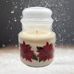 Vintage Poinsettia Christmas Hearth Scented 16 oz. Luxury Soy Wax Candle